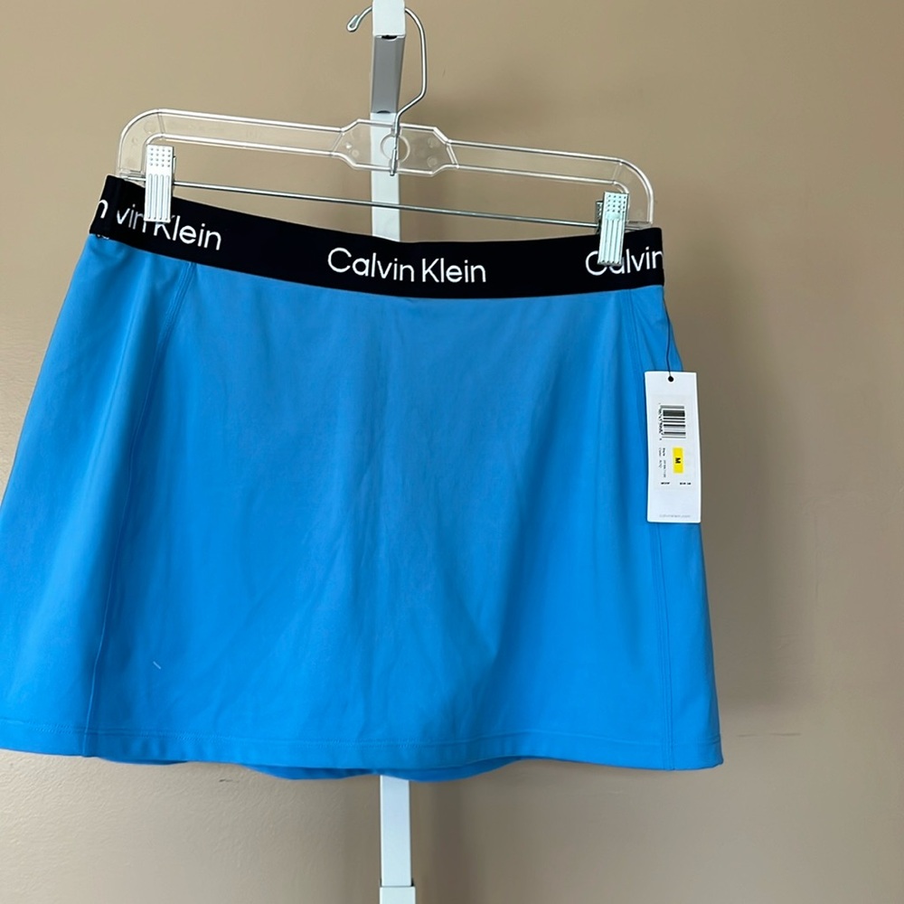 Calvin Klein Performance Stretch Skort. NWT